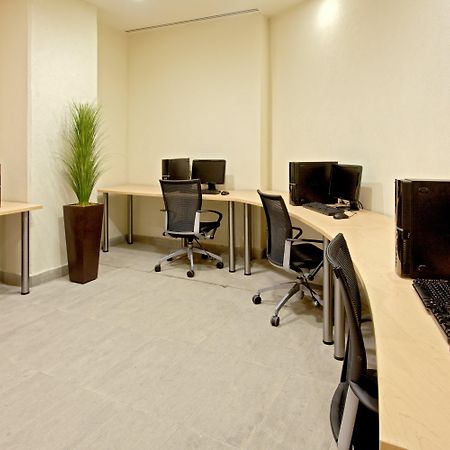 Holiday Inn Express Guadalajara Expo By Ihg Zapopan Ngoại thất bức ảnh
