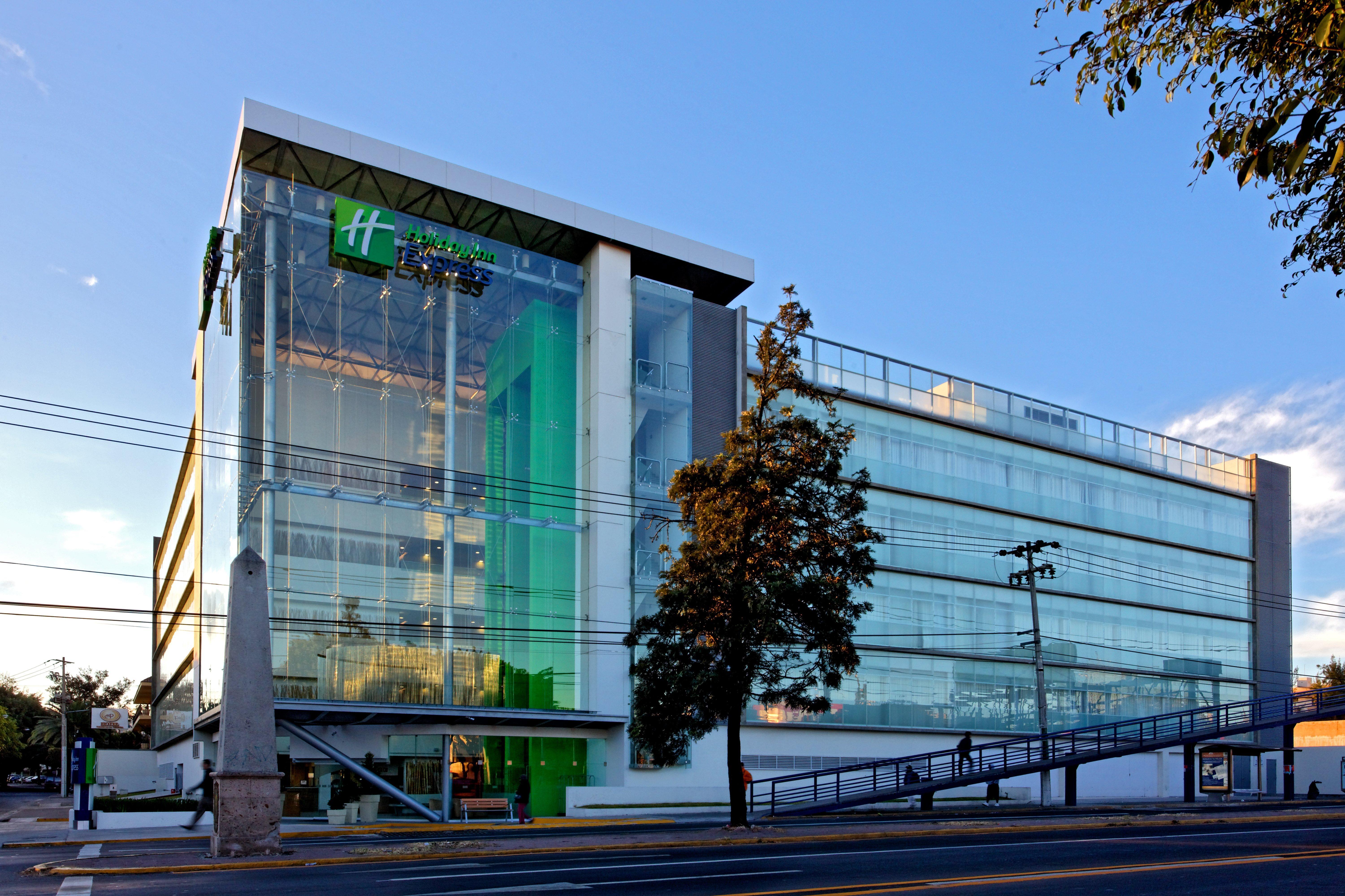 Holiday Inn Express Guadalajara Expo By Ihg Zapopan Ngoại thất bức ảnh