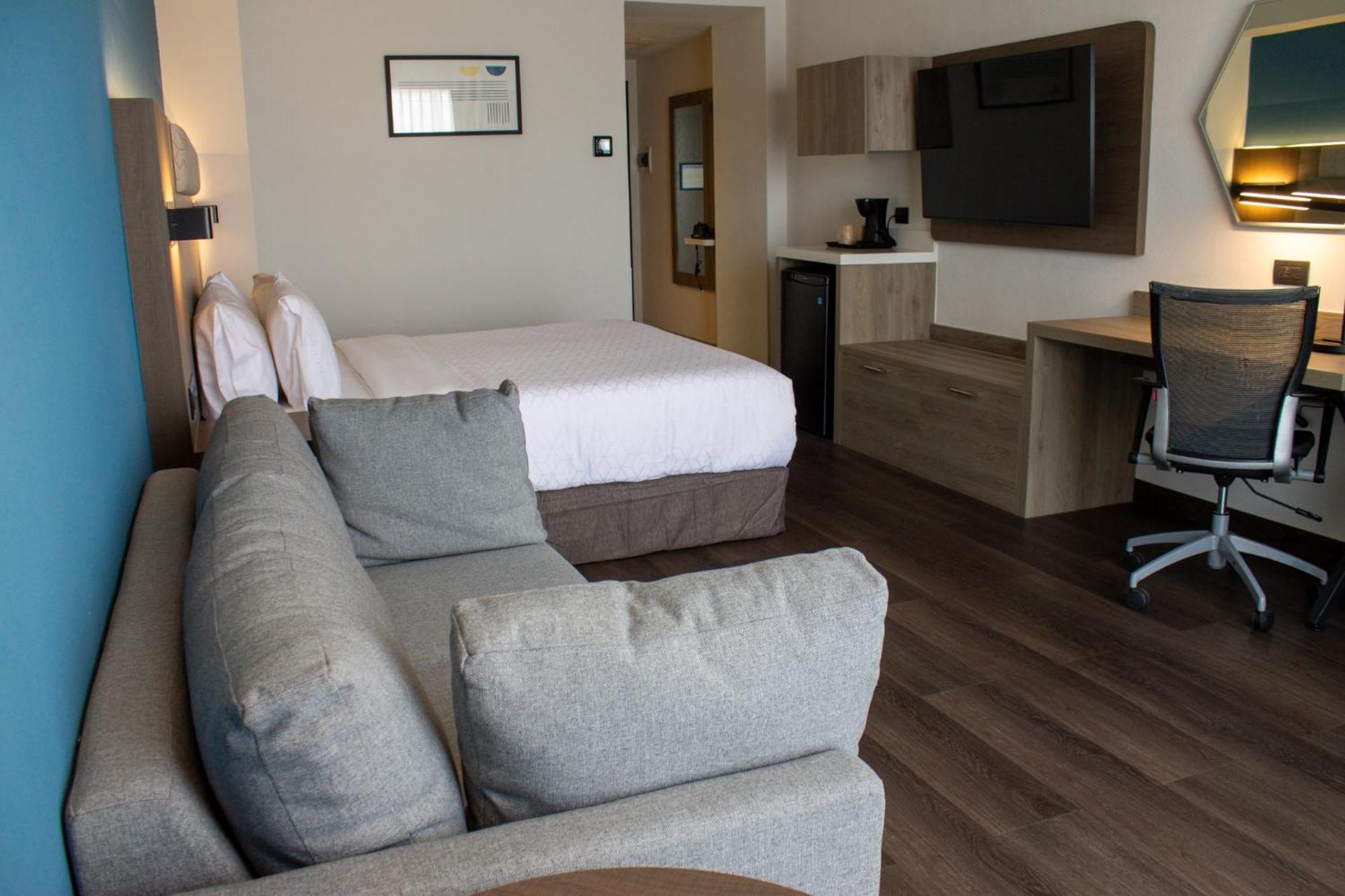 Holiday Inn Express Guadalajara Expo By Ihg Zapopan Ngoại thất bức ảnh